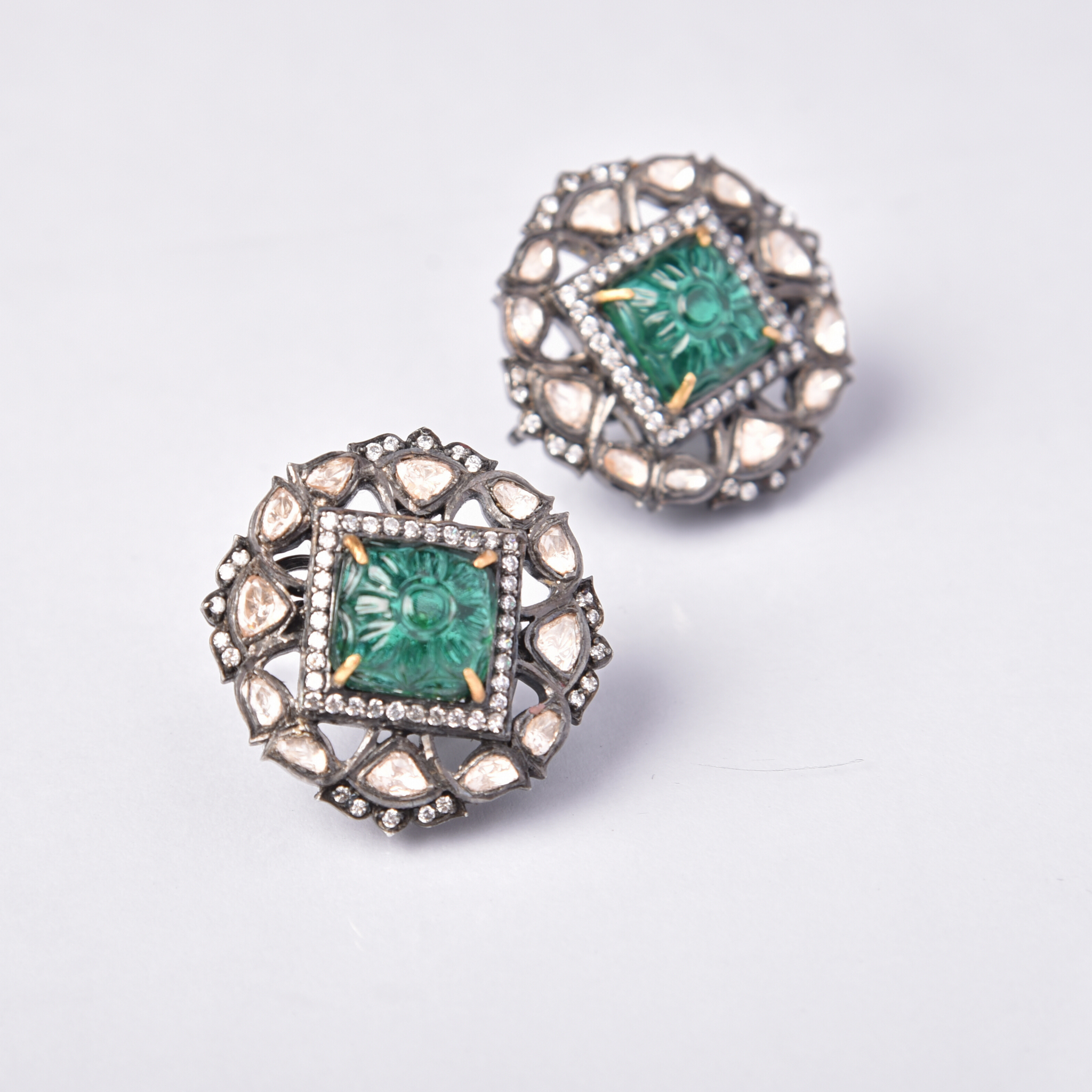NILOUFER STUDS