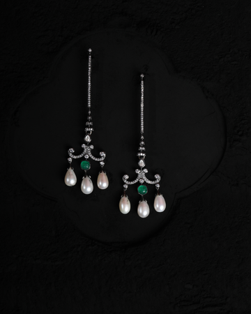 CHANDELIER PILLAR EARRINGS