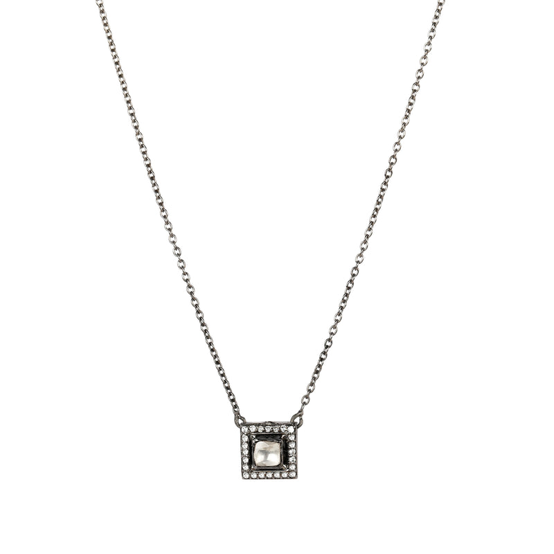 JAHAN NECKLACE