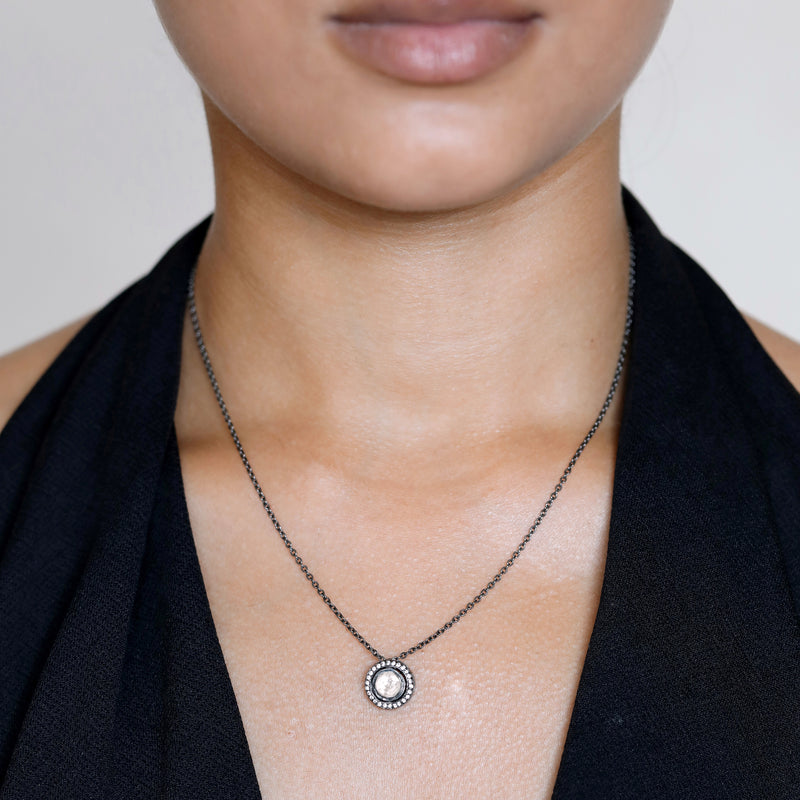 SMALL ORBIS NECKLACE